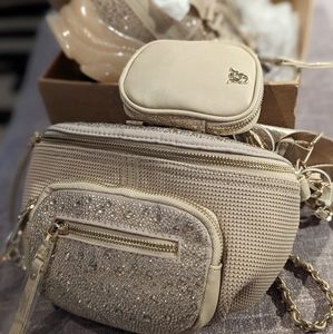 Steve Madden BMaxima Converts to fanny shoulder crossbody purse.